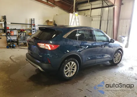 2020 Ford Escape Se z USA, uszkodzony, nr VIN 1FMCU9G68LUB00971